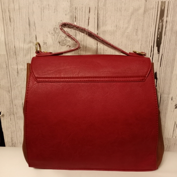 Purse - Picture 2 of 4